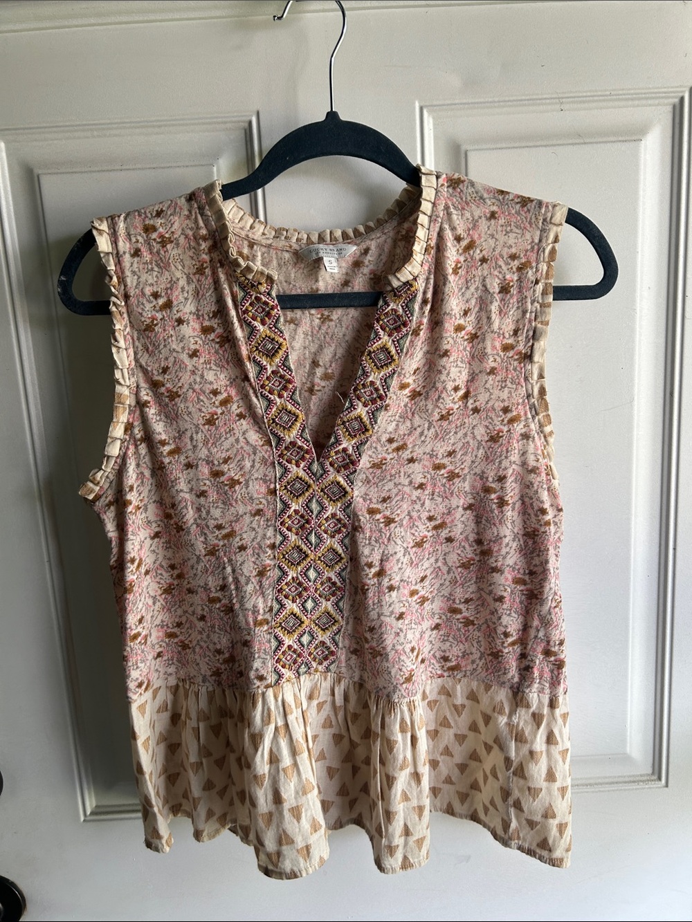 Lucky Brand Pink Floral Embroidered V-Neck Camisole